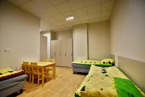 Hostel Hotel Pracowniczy R�?y Wiatr�w