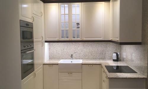 Villa La Val, Apartamenty Wa?brzych