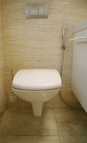 Villa La Val, Apartamenty Wa?brzych