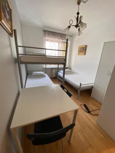 Albergue Modli?ska267