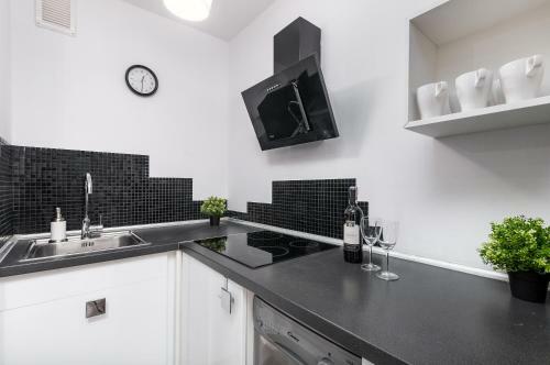 Apartments Black Swan