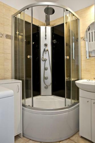 Warsaw Financial Center Serviced Apartments P&o