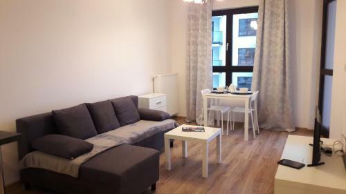 Newburg Apartments Wolska