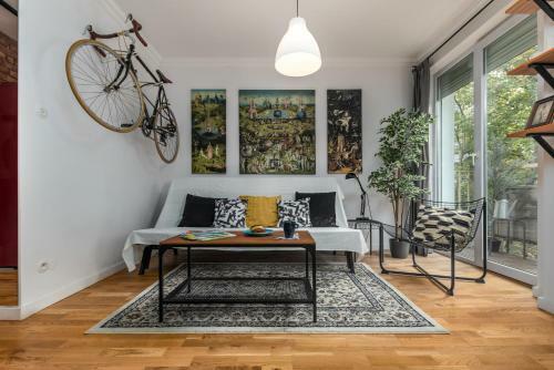 Apartments Broniewskiego 15a
