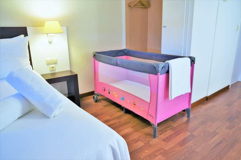 Hotel Port Feria Valencia