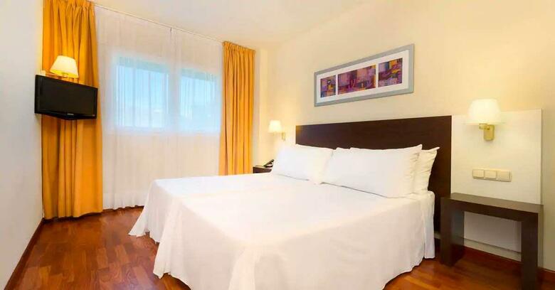 Hotel Port Feria Valencia