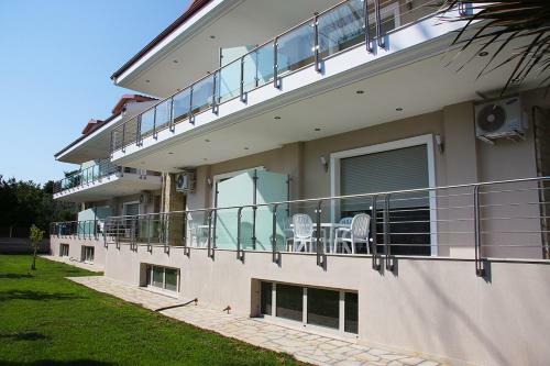Toroni Blue Sea Hotel