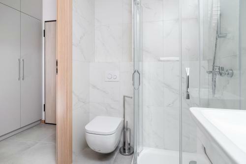 Wroc?aw Rose Apartments By Renters