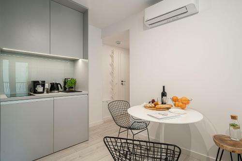 Apartamento Rentplanet - Jod?owa Residence