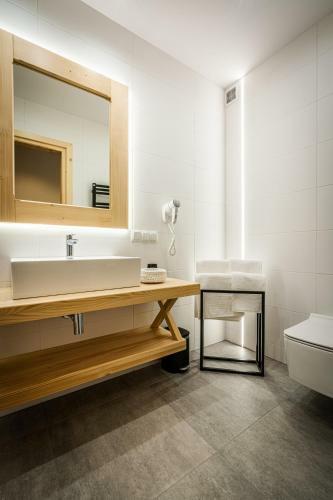 Bia?y Mi? Apartamenty Art & Design