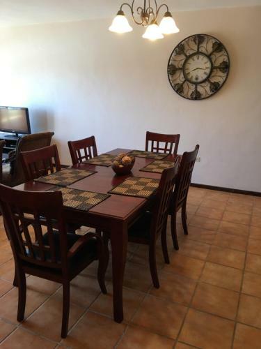 Apartamento Isabela Beach Court Condos *pool*