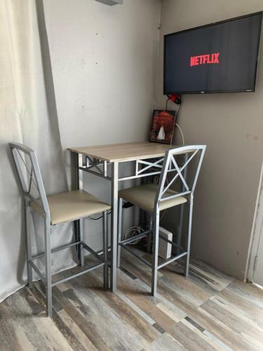 Metropolitan Area Apartment