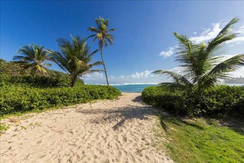 Villa Low Price- Giovanni Beachfront Community W/pools