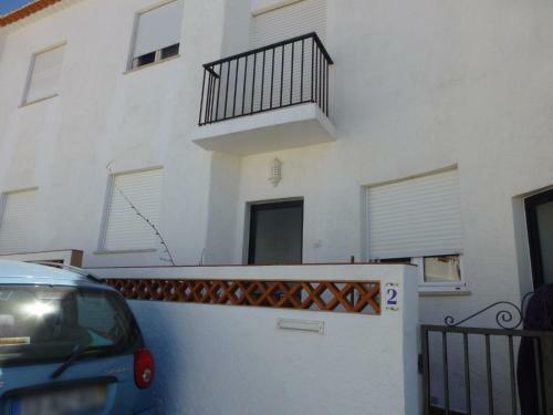Espiche, T3 Bedroom Apartment In Algarve