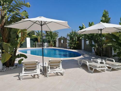 Villa 15, Very Cozy On Oura Beach, Albufeira
