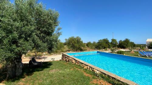 Villa Gold Cip