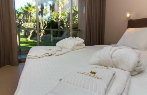 Apartment Salgados Beach- D�alma Garden View