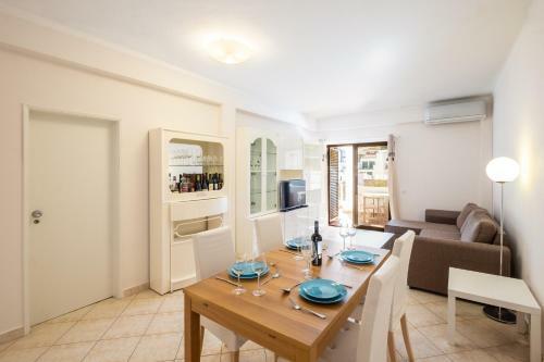 Apartamento 43 Saradel Old Town Center Beach