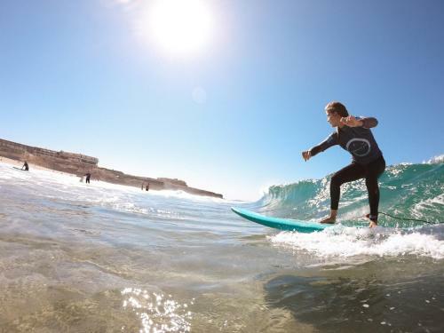 Albergue Surf Cascais - Surf Villa