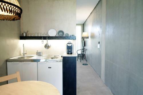 Despotiko Apt. Hotel & Suites
