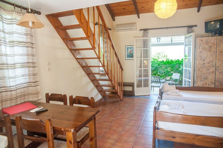 Apartamento Mouikis Sun Village