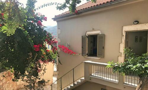 Bed & Breakfast Alicelia Boutique Inn