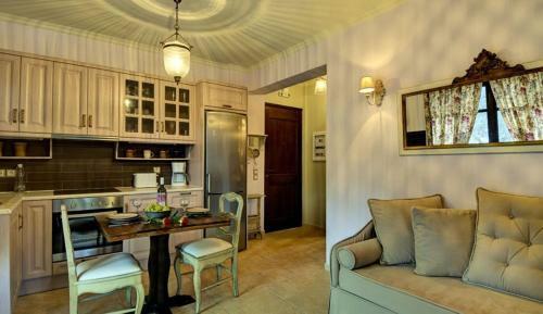 Apartamento Adastra Ithaca Luxury Suites