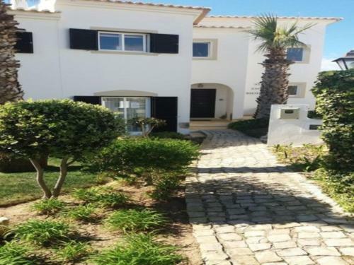 3 Bed Villa Sleeps 6 Free Wifi Quiet Location