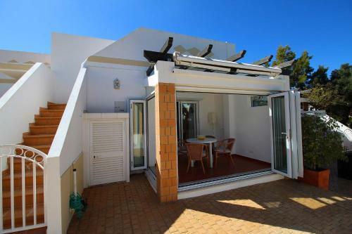 Hostal Townhouse Mia Panoramic Views Communal Pool
