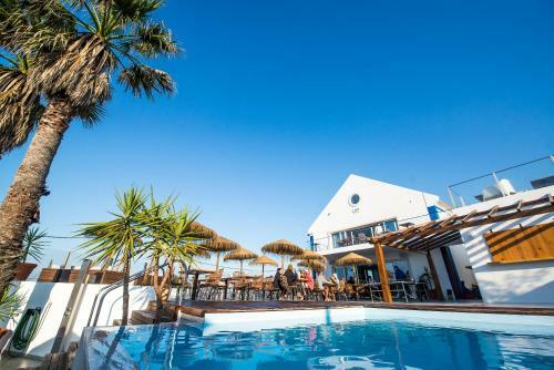 Albergue Lapoint Surf Camp Ericeira