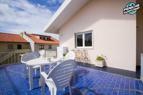 Hostal Top Budget - Peniche Surf Camp Working Space And Surf