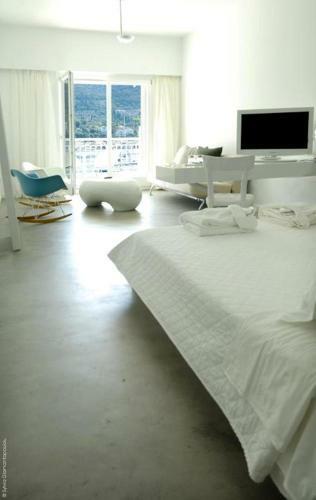 Perantzada Art Hotel
