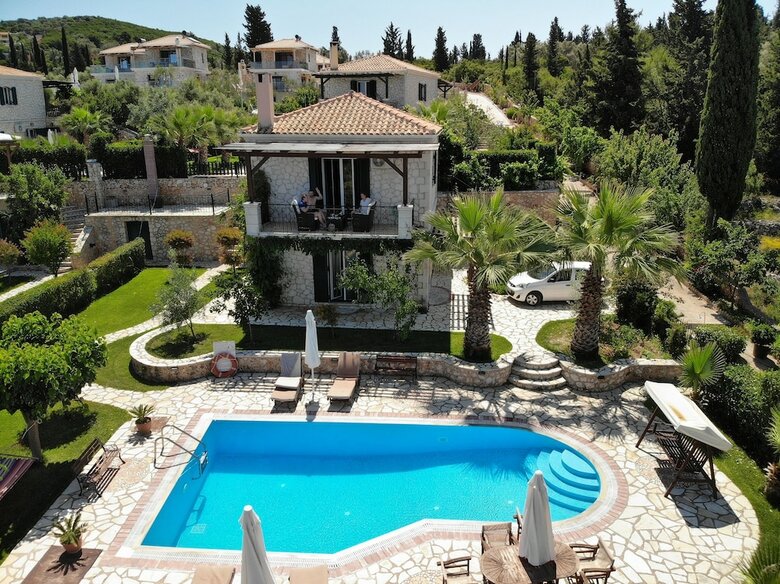 Villas Goudis