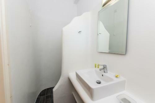 Hostal Vouniotis Pension