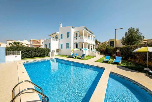 Villa Azul