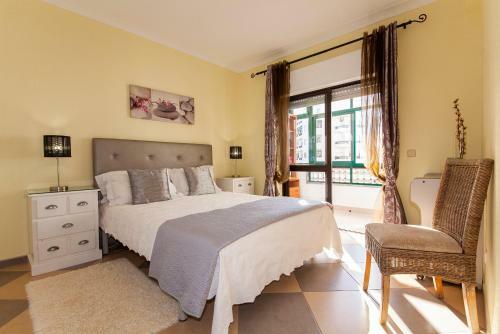 B17 - The Stunning Seaview Apartment