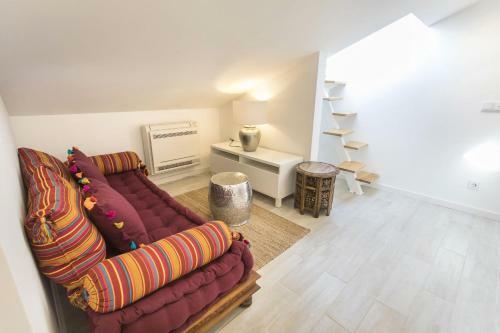 Lovelystay - Cais Apartment River View