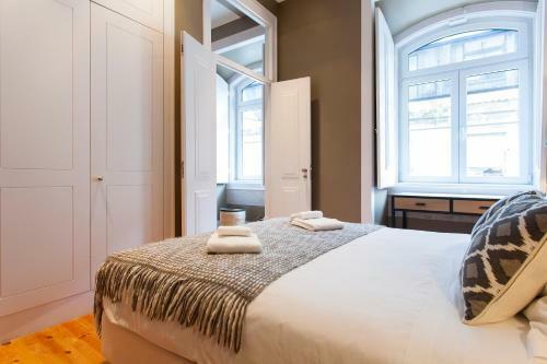 Altido Downtown Pier Apartments