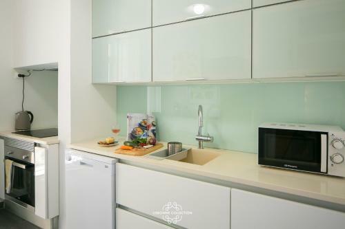 River View With Balcony Apartment 47 By Lisbonne Collection