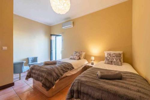 Casa Lu�sa - Apartamento Com 3 Quartos