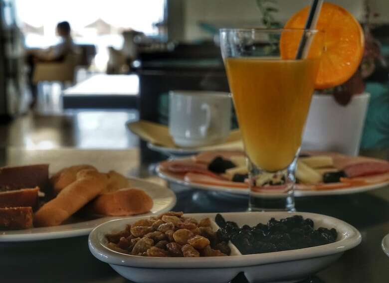 Kokoni Beach Hotel