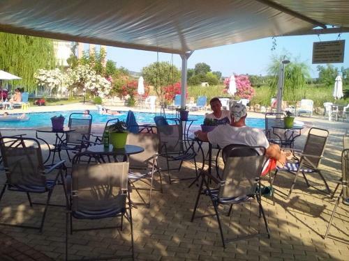 Hostal Dafnes House