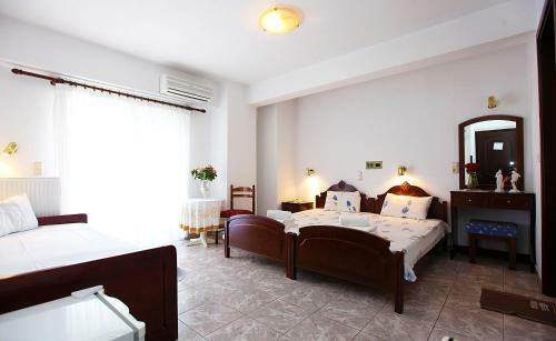 Hotel Fourkos