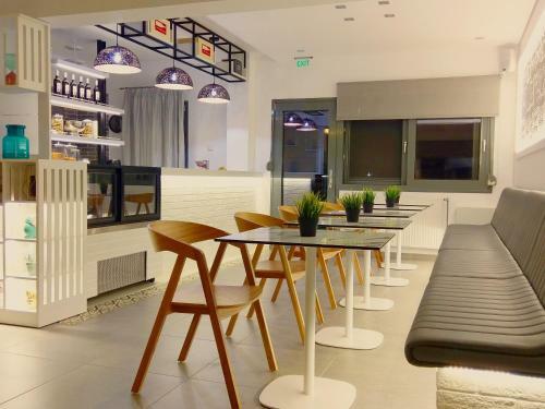Galaxy City Hotel