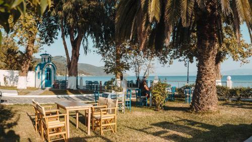 Vournelis Hotel