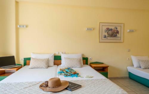 Aparthotel Aristides Hotel