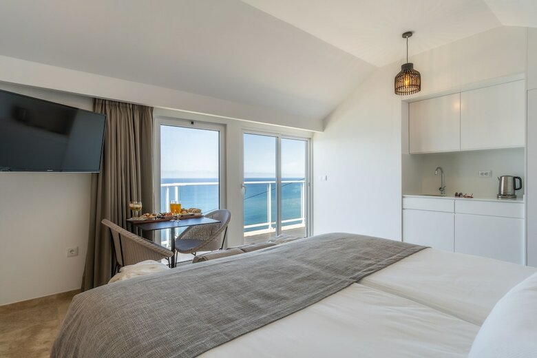 Hotel Escarpa - The Madeira Hideaway