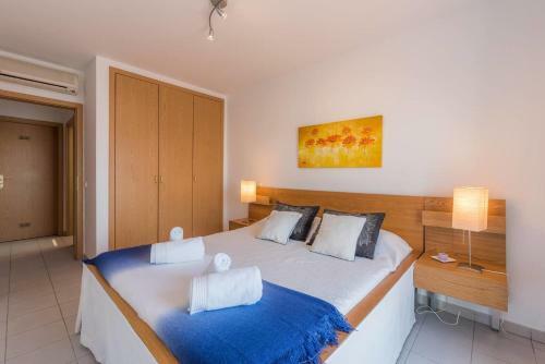 Beautiful 1 Bedroom Apartment With Stunning View