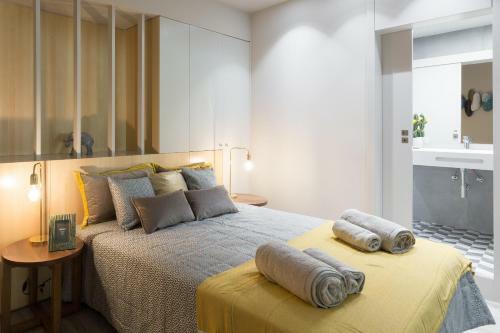 Apartamento Charming Luxurious Flat With Garage By Host Wise