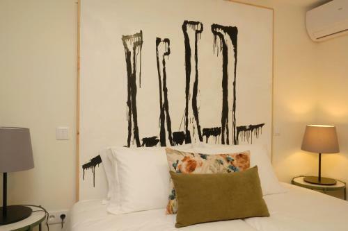 Oporto Wall Apartments